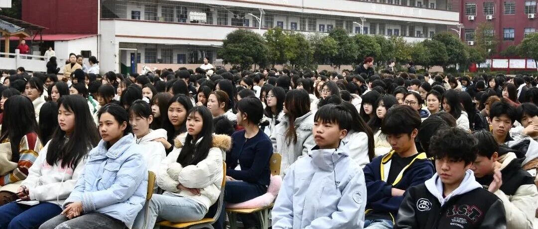 春光为序，共赴新程 | 直击衡阳医博护理职业学校2026开学典礼现场！